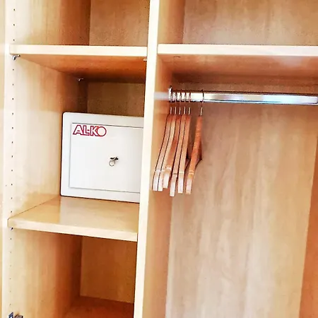 Zum Goldenen Loewen *